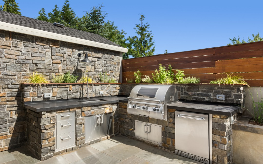 Tips for Designing the Best Outdoor Kitchen