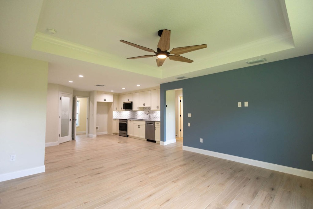 Rolling Hills Ranch kitchen