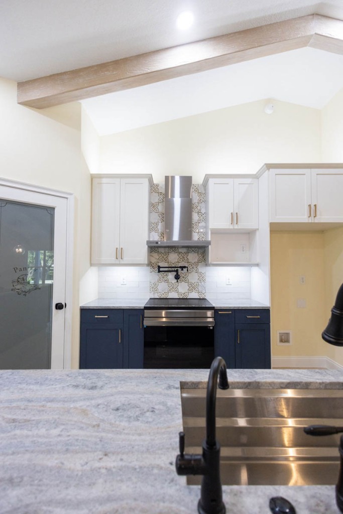 Rolling Hills Ranch kitchen detail